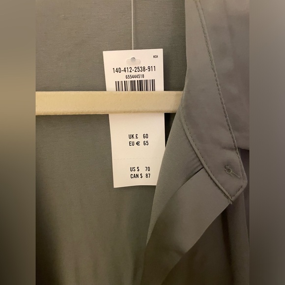 Long-Sleeve Satin Button-Up Shirt - Picture 3 of 4